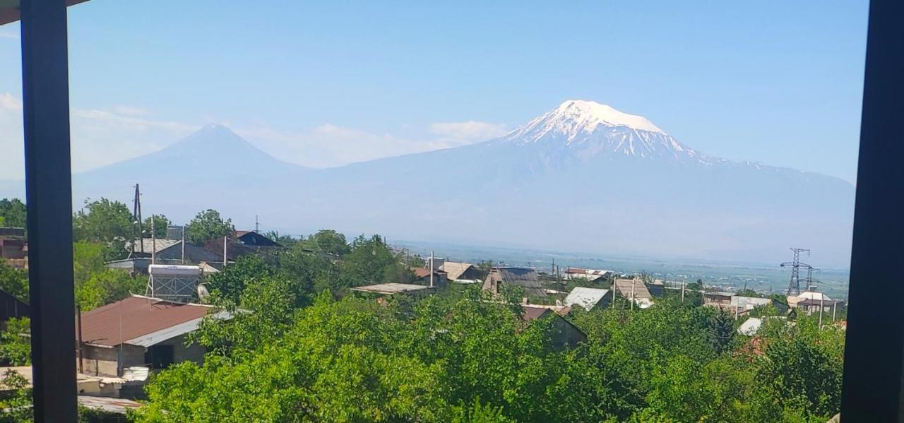 Apex Rest House Villa Yerevan Exterior photo